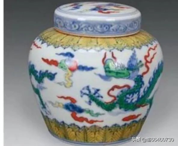 如何鉴定明嘉靖篮釉瓷?