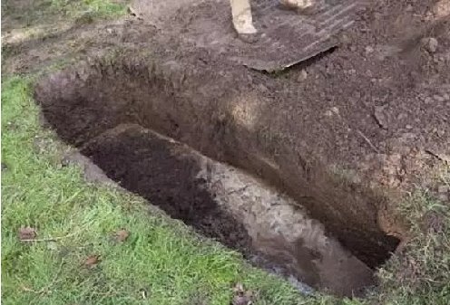 祖坟被开发商挖毁是怎么回事？