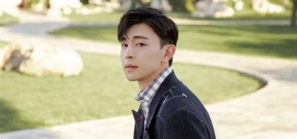 邓伦家房子真的塌了,这是什么意思?