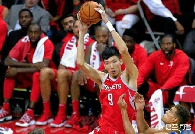 费根爆料周琦被火箭召回，这是为了备战季后赛吗？