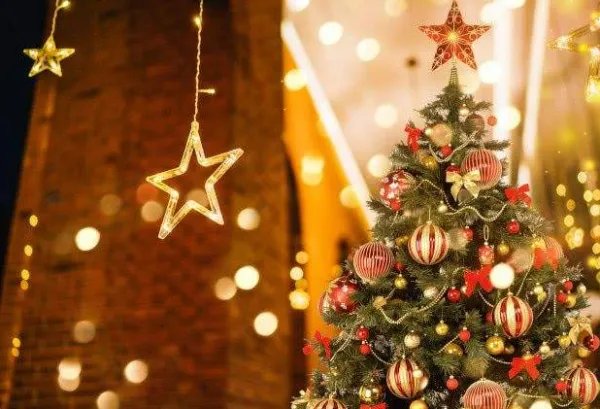 平安夜快乐的英文怎么说？