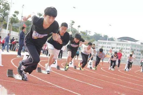 中考体育将逐年增加分值，分数会与语数外相同吗？