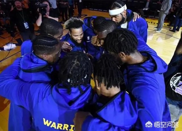 库里和克莱的伤势都怎么样了,什么时候可以打比赛?