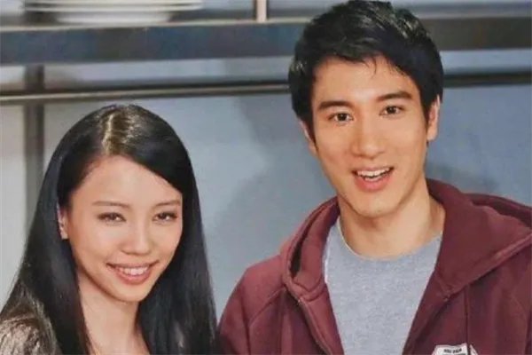 李靓蕾称王力宏婚内出轨,你如何看待他们之间的婚姻?