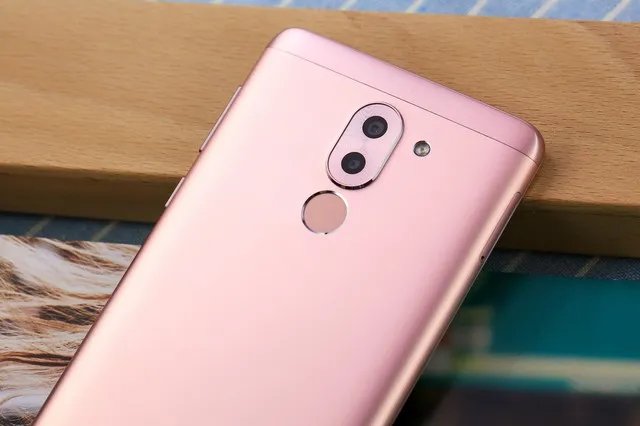 全新玫瑰金/天海蓝 荣耀畅玩6X官方图赏