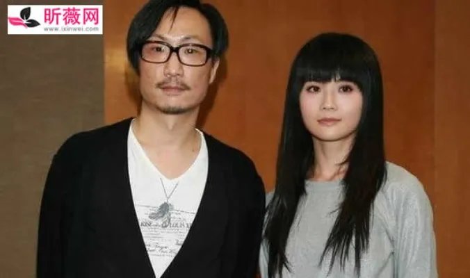 蔡卓妍老公郑中基离婚原因：蔡卓妍为什么叫阿sa