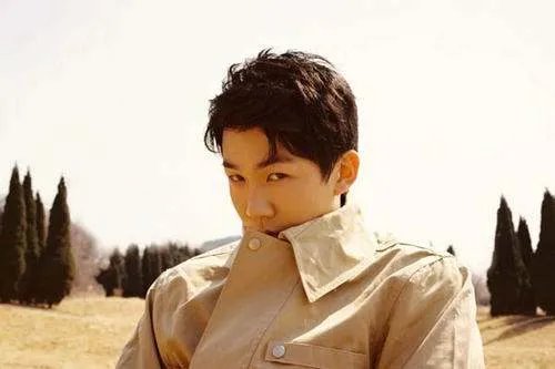 白举纲被专业乐迷质疑，他的专业能力如何？