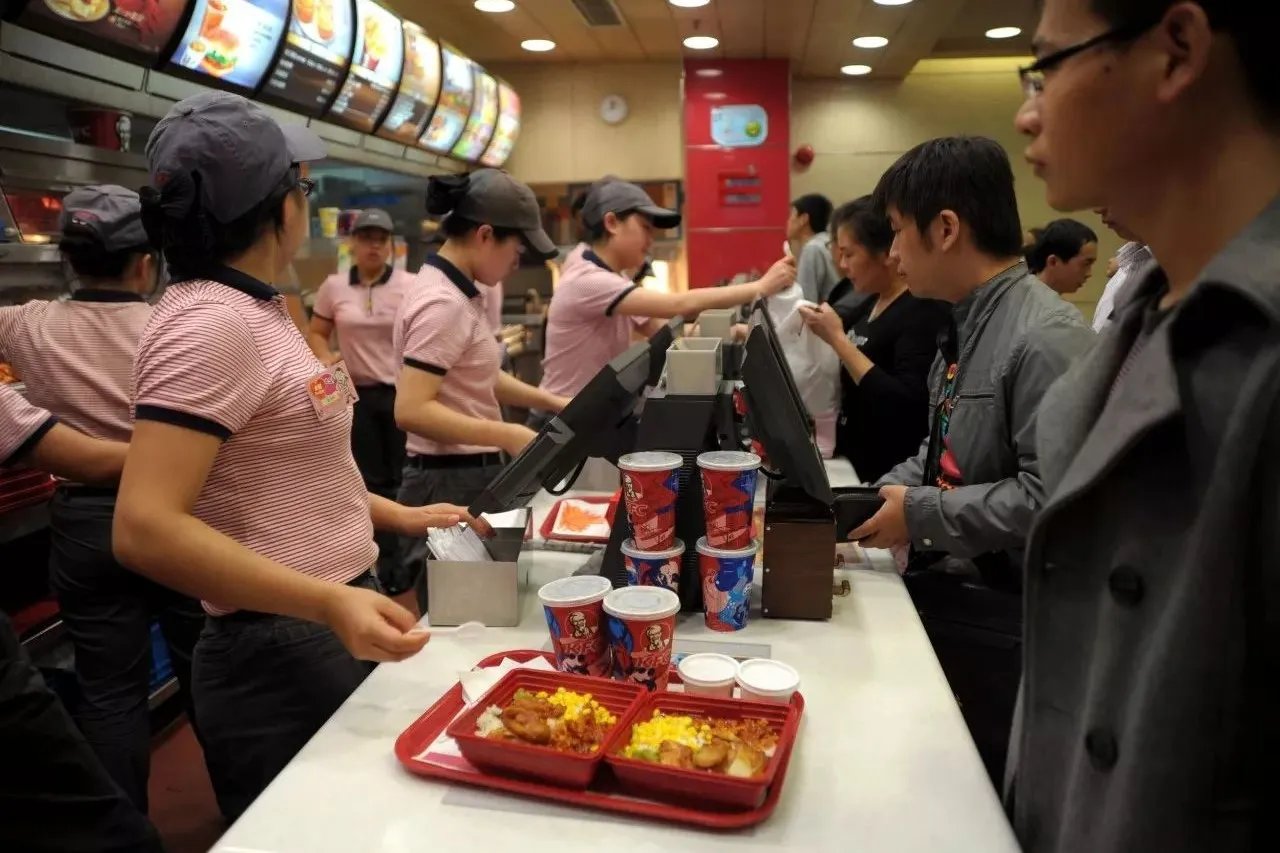 四川肯德基辣椒包要收费了,收费是否合理?