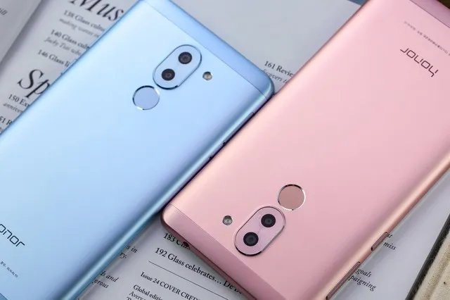 全新玫瑰金/天海蓝 荣耀畅玩6X官方图赏