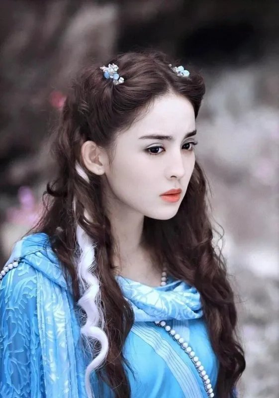 娜扎《恋恋红尘》路透曝光,民国风双马尾造型惊艳,剧中是什么人设?