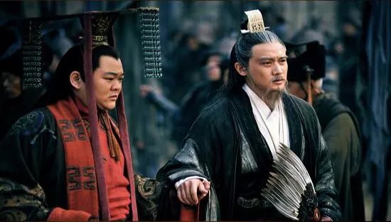 临死前的诸葛亮，是如何得知刘禅是在装傻的呢？