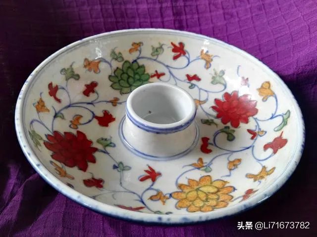 如何鉴定明嘉靖篮釉瓷?