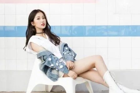 虞书欣小号向其粉丝真诚道歉，道歉需要诚意吗