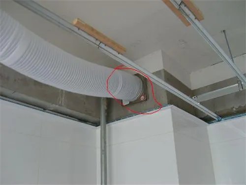 厨房烟道挂网还是砌砖