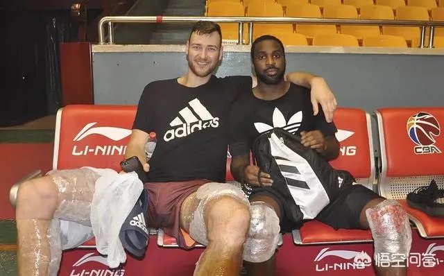 丁彦雨航赛后喊话赵继伟:交给你们了兄弟，别让我失望，对此你怎么看？