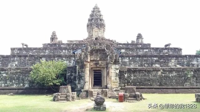 你认为长得丑与长得帅气的有什么区别?