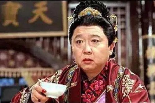 在整个相声圈，为什么没人去惹于谦？