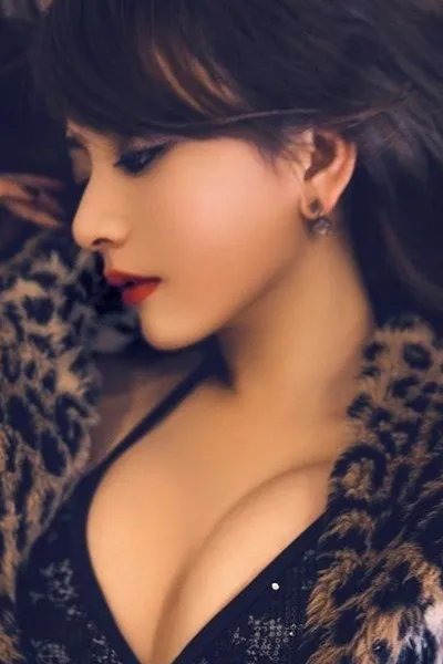 方媛moka写真照片 妖娆与清纯集于一身