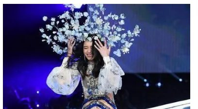 奚梦瑶摔倒的原因？