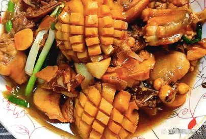 鲍鱼焖鸡肉如何做，简单易学，吉祥喜庆，待客有面子呢？