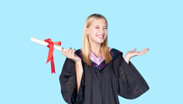 去英国留学要考什么