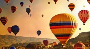 关于大学生在热气球上坠亡一事,俱乐部是如何回应的?