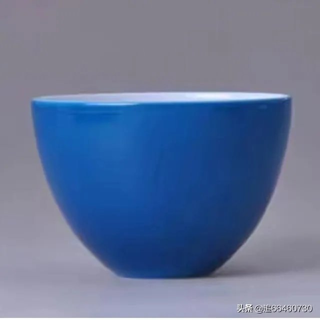 如何鉴定明嘉靖篮釉瓷?