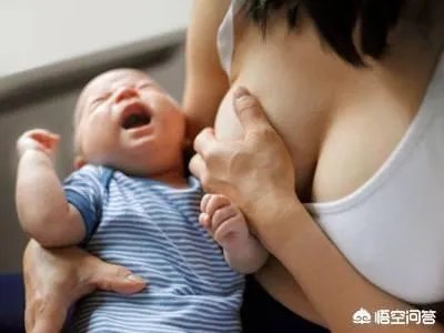 三个月宝宝应该如何喂养?