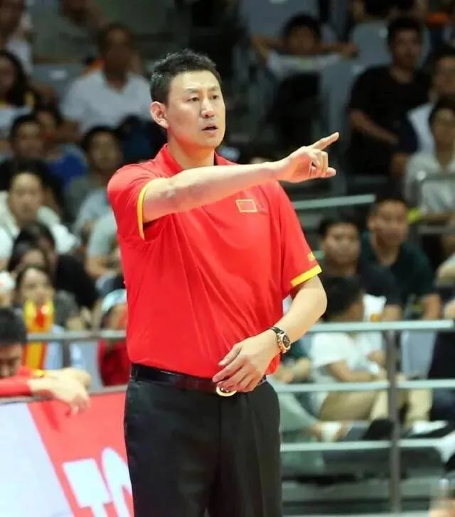 东山再起！前中国男篮主帅李楠出任江苏男篮顾问，你怎么评价？