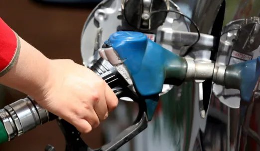 油价年内第五次的下调，会对行业造成什么影响？