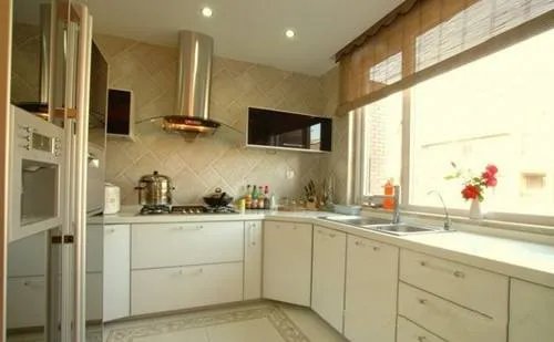 厨房有阳台怎么装修 厨房装修容易出问题的地方