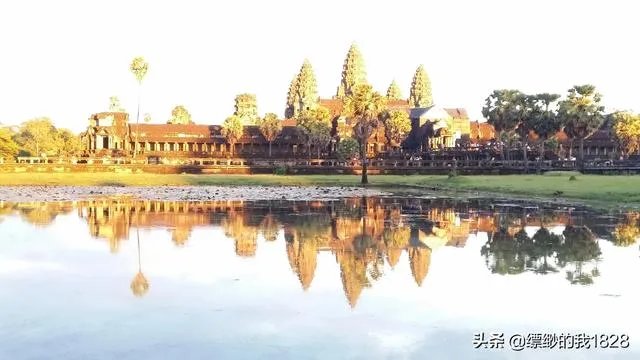 你认为长得丑与长得帅气的有什么区别?