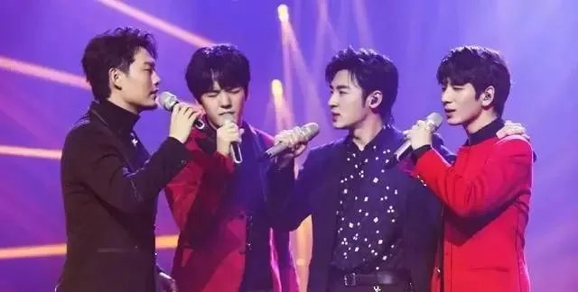 如何评价湖南卫视《歌手·当打之年》突围赛?你心中的排名是什么样的?