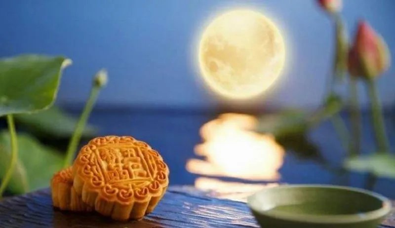 中秋国庆都加班可拿24天的日工资 网友:这钱不要也罢