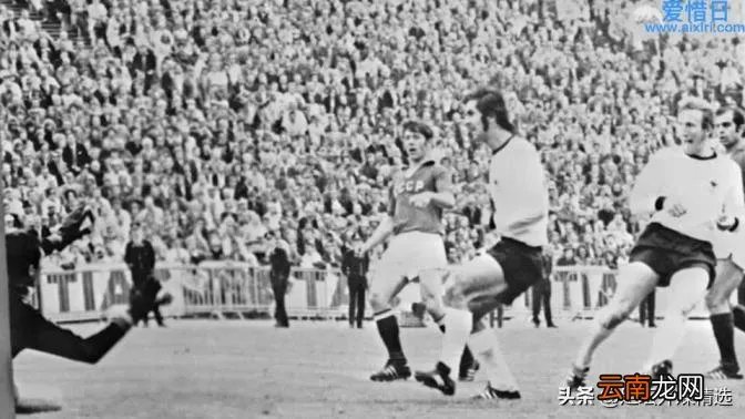 烈夫 雅辛 雅辛为什么是最佳门将